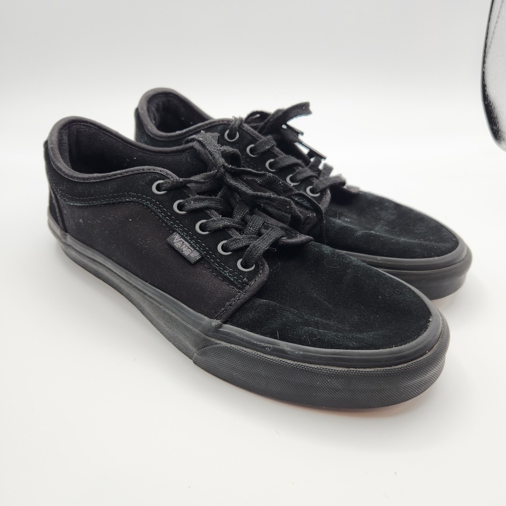 Vans Chukka Low Top Skateboarding Shoes Men's US 9 Black Suede Upper Lace Up